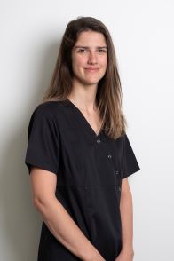 Dr. Evelyne Mangodt